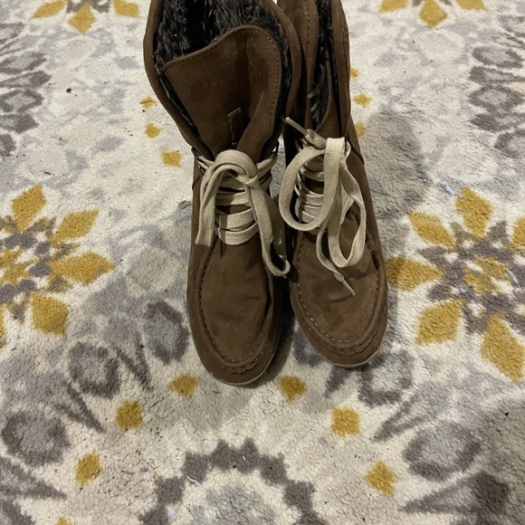 Booties - Picture 4 of 4